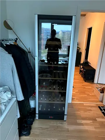 Vestfrost dual temperature wine fridge 197 bottles
