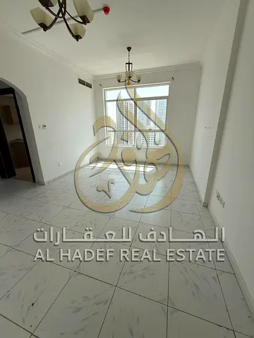 | باركن مجانا | جيم | مسبح  | اول مخرج الى دبي مباشرا |بانوراما  | تسهيلات بالدفع | مساحات كبيرة