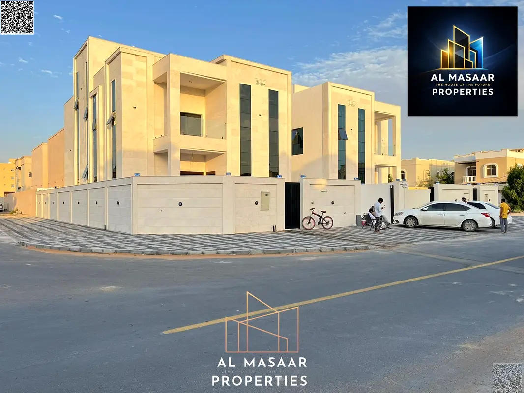 للبيع فيلا فاخره في الروضه 3 بسعر شامل كل شئ مع المصعد تملك حر لجميع الجنسيات مدى الحياة مع إمكانية التمويل البنكي