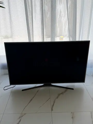 Samsung 55” SUHD 4K Smart TV – Model UA55JS7200