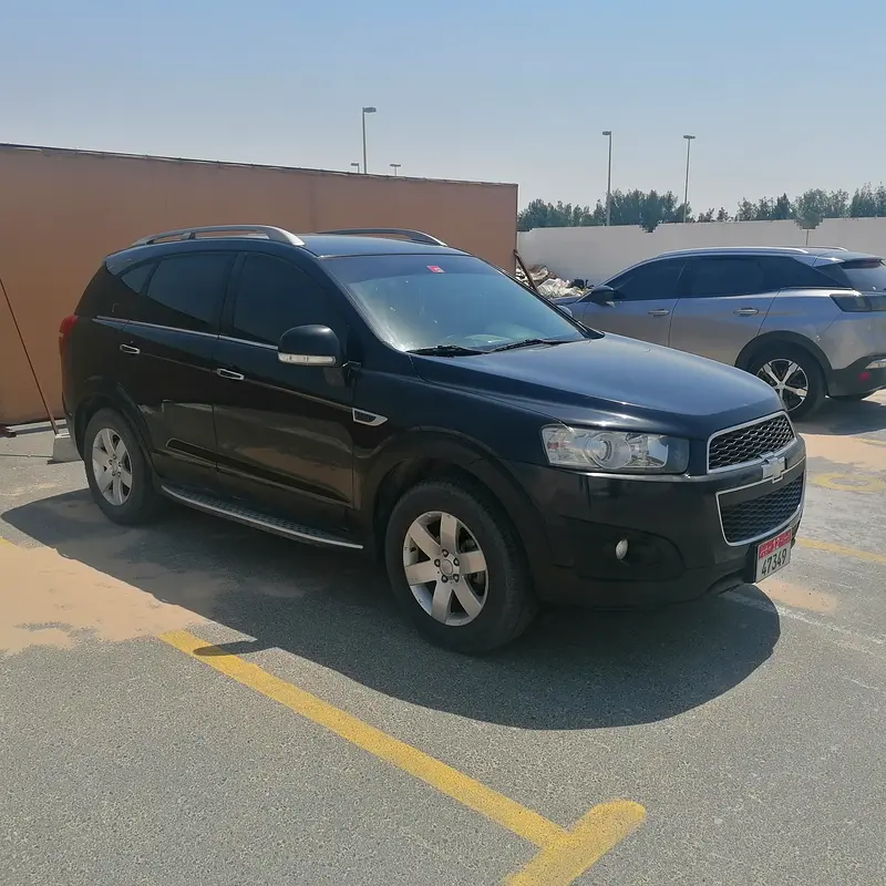 Chevrolet Captiva 2015 — photo 1 of 10