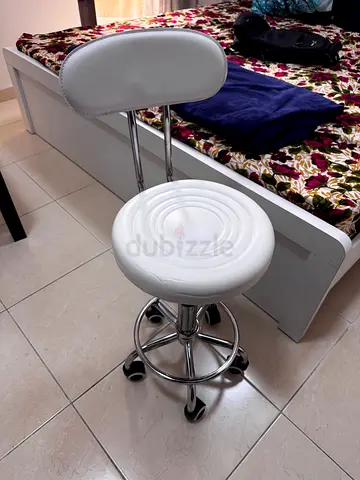 Small White chair