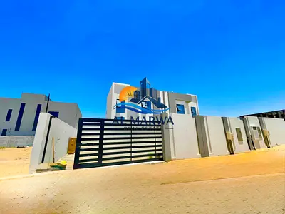 Luxurious brand new villa with lavish interior