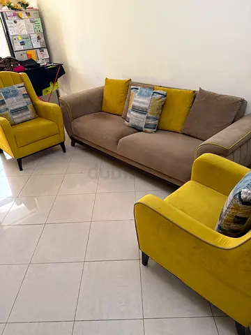 3-seater sofa with 2 accent armchairs - good condition
