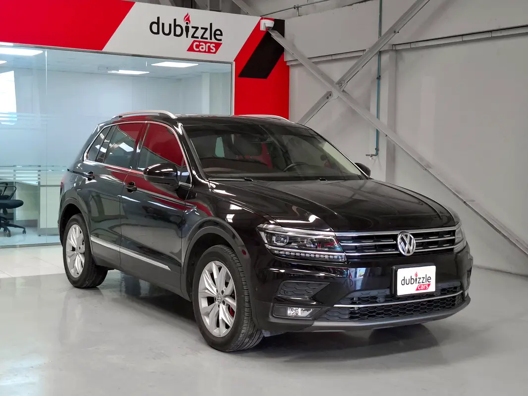 Volkswagen Tiguan 2019 — photo 1 of 14
