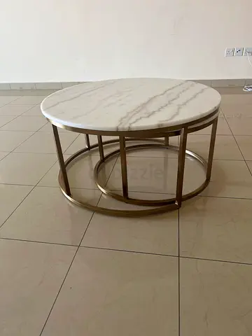 Round Marble-Top Coffee Table with Gold Metal Frame