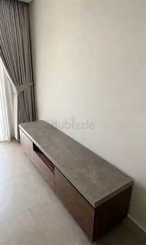 Tv unit