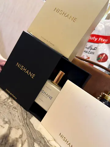 Nishane Hacivat/Extrait de Parfum — like new, boxed