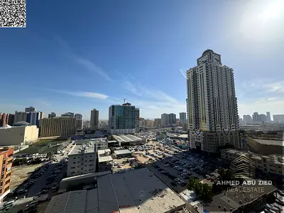شقة مُجددة بالكامل - غرفتا نوم - تشطيبات فاخرة للغاية - غرفة تخزين - غرفة غسيل - إطلالة مفتوحة - شرفة