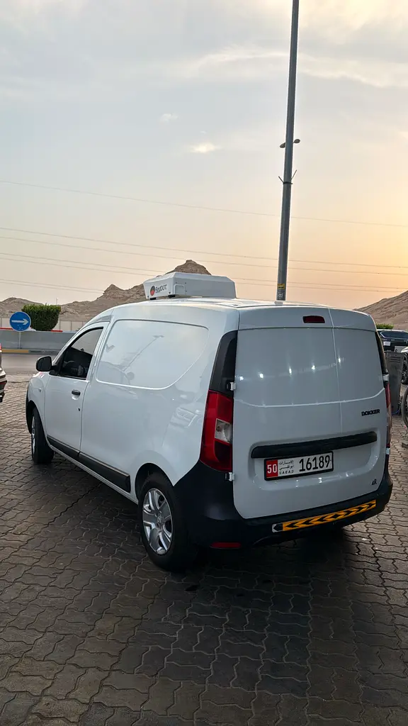 Renault Dokker 2020 — photo 1 of 4