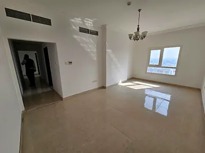 Free parking + free yearly maintenance | Easy payment plans, security deposit by cheque | Prime location with direct Dubai exit