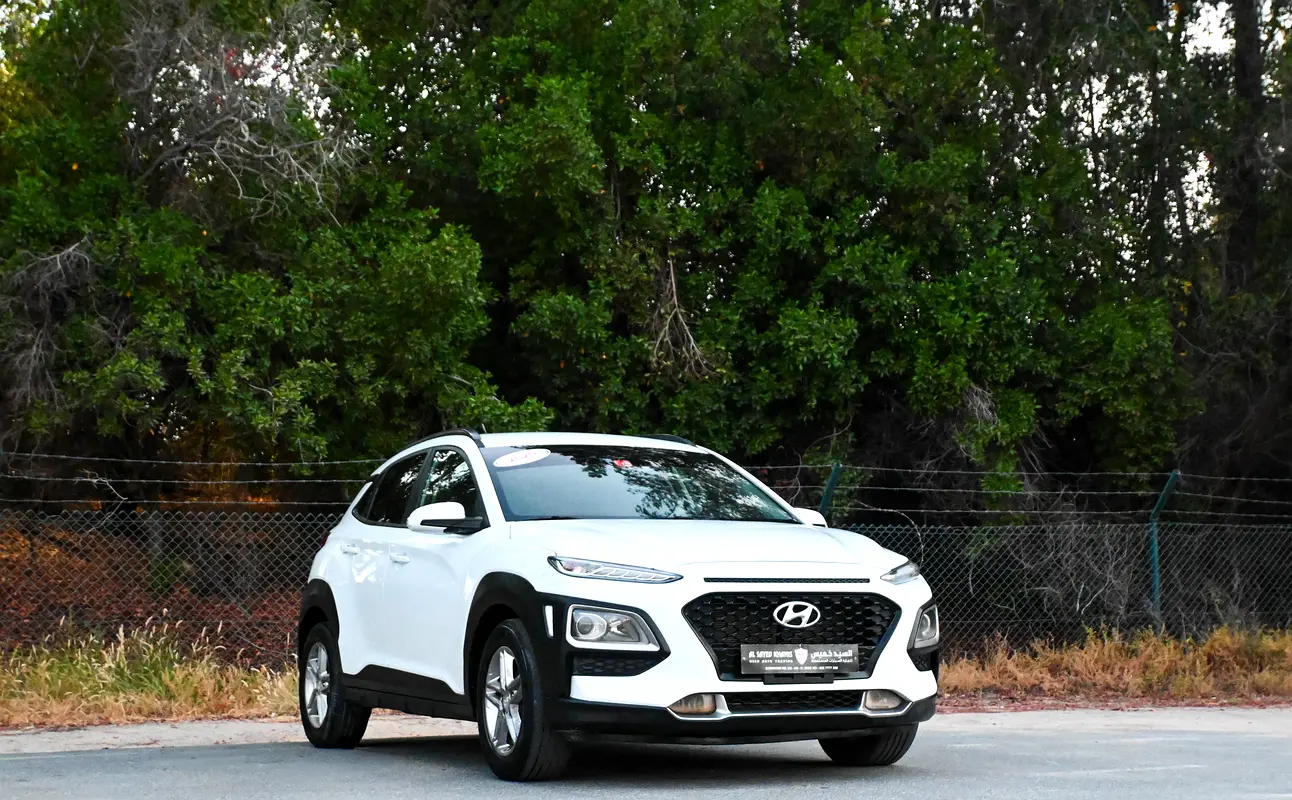 Hyundai Kona 2020 — photo 1 of 15