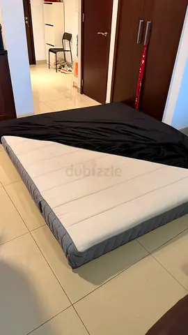 Used Queen Mattress — Clean, Good Condition