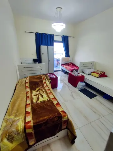 Assalamualaikum wa Rahamathullali wa barahathuhu ☝️*Executive Bedspace Rent for Male @Warsan 4*