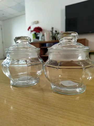 Set of 2 Glass Storage Jars with Lids Airtight container 550 ML