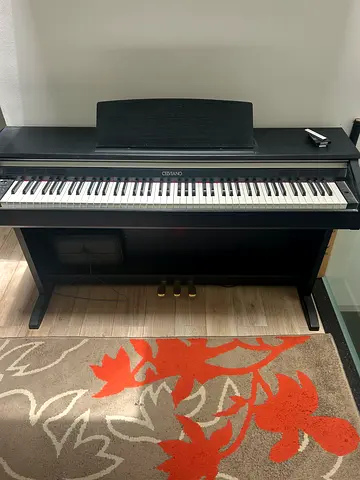 Casio Celviano Digital Piano – Excellent Condition – With 3 Pedals