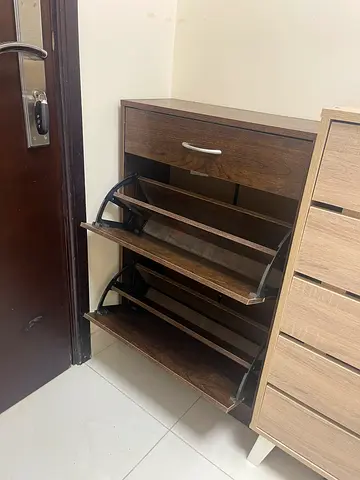 Wooden Shoe Rack / Small Storage Cabinet in Good Condition