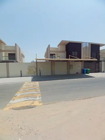 Distress deal / Residential Land for sale - Good location - Hoshi area