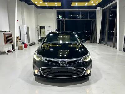 2015 Toyota AVALON — фото 3