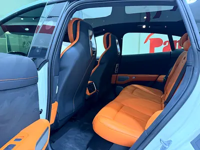 صورة 13 لـ 2025 Xiaomi YU7