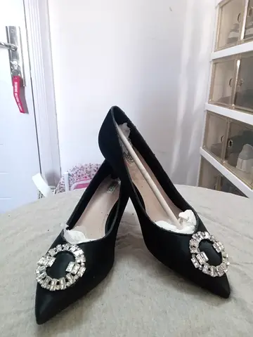 Black satin pointed heels with crystal buckle - size 38