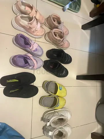 Giles shoes size 27-31