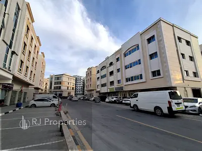 Brand new building - 1 BR apartment - spacious - bright - close to school zone - 2 Washroom