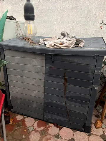 Outdoor Plastic Storage Box / Garden Storage Chest - Used
