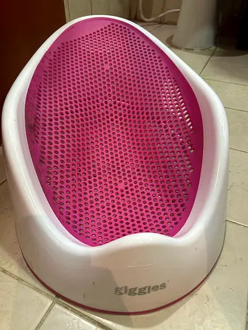 Giggle Baby Bath Tub