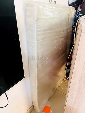 Queen Size bed Orthopedic type available in good condition