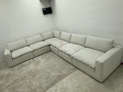 Looks great condition the one brand six pieces cloud sofa