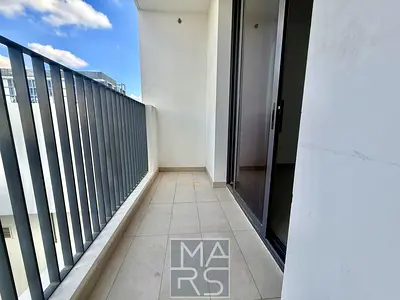 Spacious 2bedroom | Balcony | Gym.pool | Covered Parking
