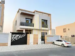 Direct from the owner, including water and electricity fees, turnkey delivery.