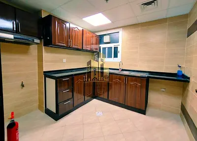 No commission.. Direct from owner.. Master room... Bslcony.. Only family