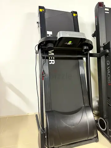 HAMMER Race Runner 2000M Folding Treadmill – Never Used