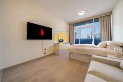 FULLY FURNISHED| LUXURIOUS | COMMUNITY VIEW
