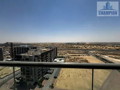 Open Views | Spacious & Vibrant | Close Kitchen | All Amenities | High Floor | Iconic Building