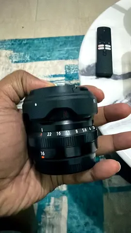 Fujifilm 16mm f/2.8 Pancake Lens (fits X-mount) - Good Condition and fuji xf 35mm,