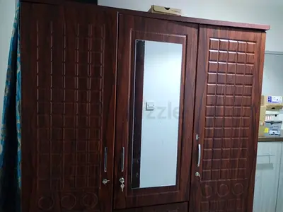 Almirah 3 door