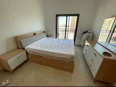 Bedroom set