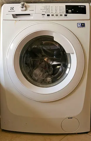 Electrolux front load 7kg washing machine - working condition