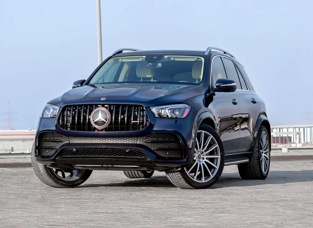 Mercedes-Benz GLE-Class 2022 — photo 1 of 20