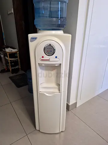Water Dispenser (Nikai)