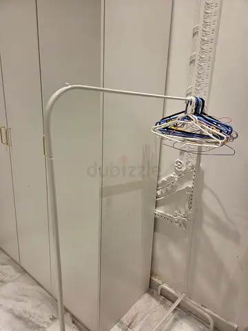 Cloth hanger