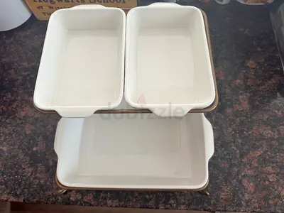 Urgent move out Set of 3 Rectangular Ceramic Baking Dishes with stand