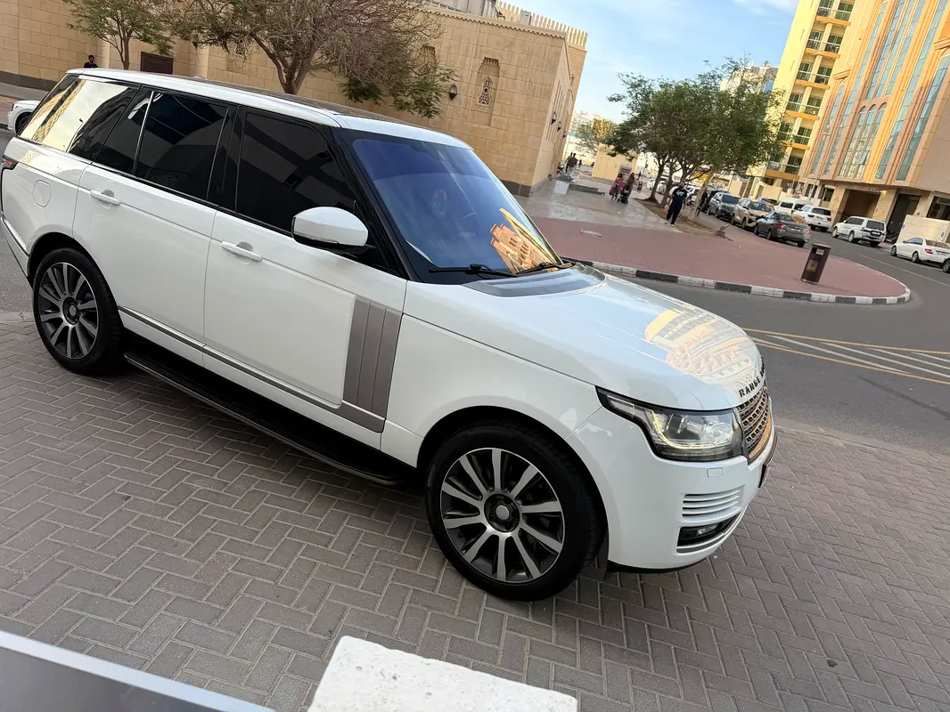 Land Rover Range Rover 2016 — photo 1 of 14