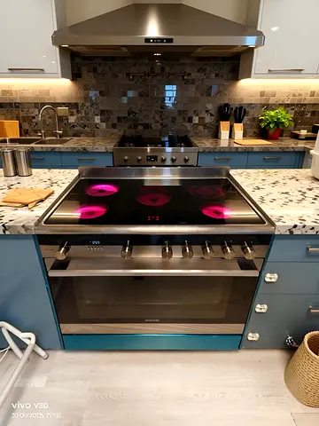 Free delivery Siemens iQ700 electric ceramic cooker with dual fan 90 cm
