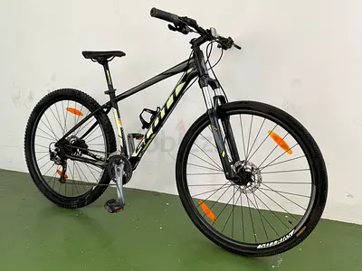 Scott Aspect Mountain Bike for sale — excellent condition and very smooth ride.