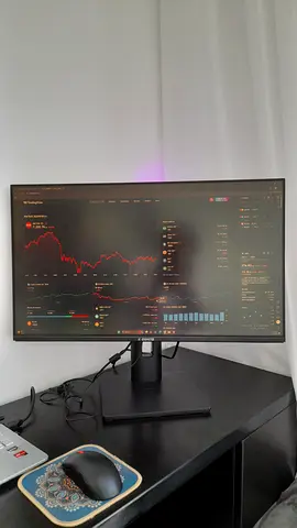 Urgent Sale - 27-inch Ultrawide Gaming Monitor (27) - Good Condition, Ideal for Trading/Multitasking