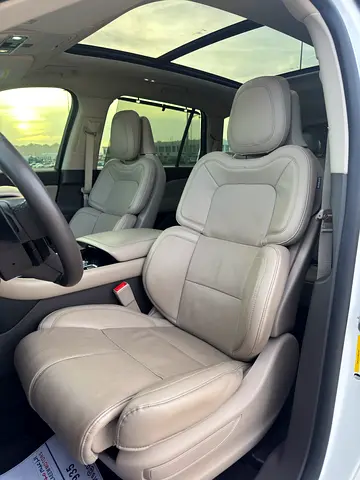2021 Lincoln AVIATOR 照片 16